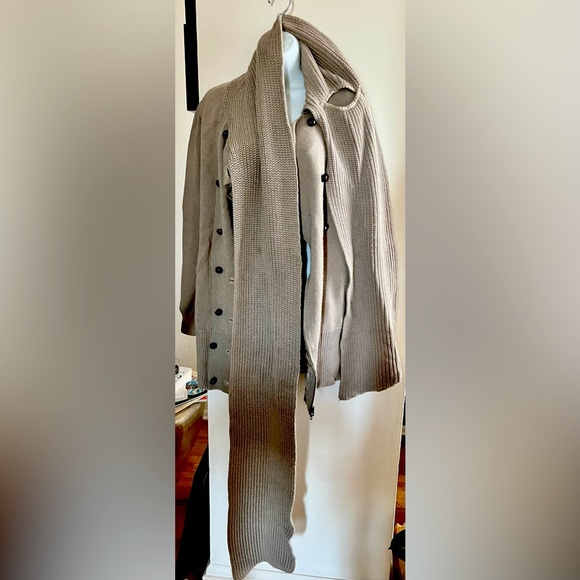 Wool Cardigan - Picture 1 of 4